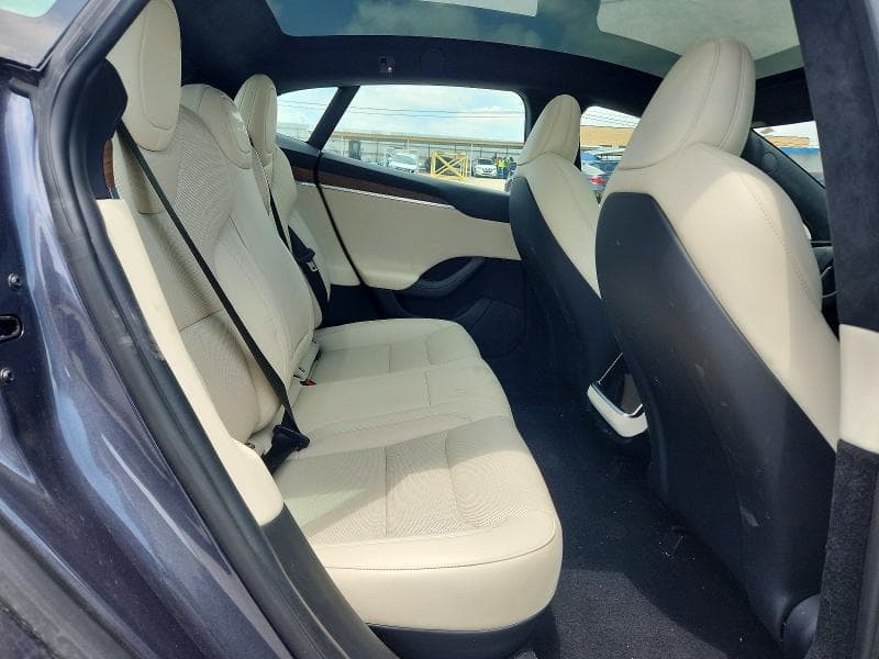 2023 TESLA MODEL S 10