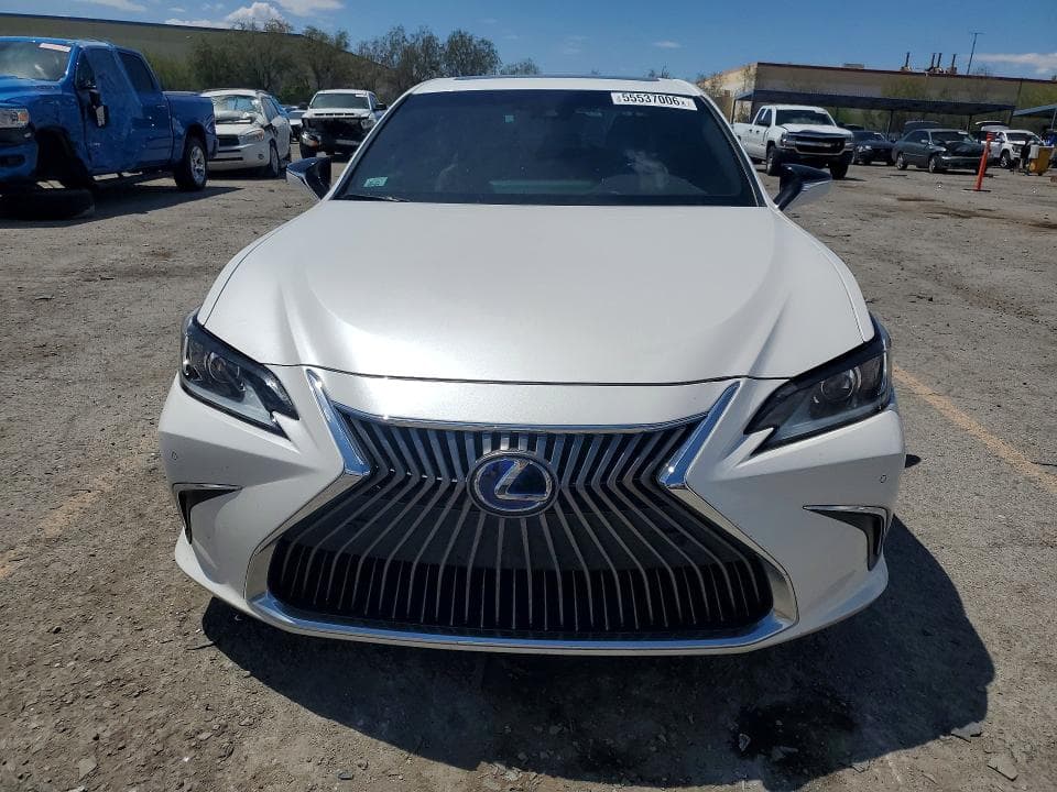 2020 LEXUS ES 300H 5