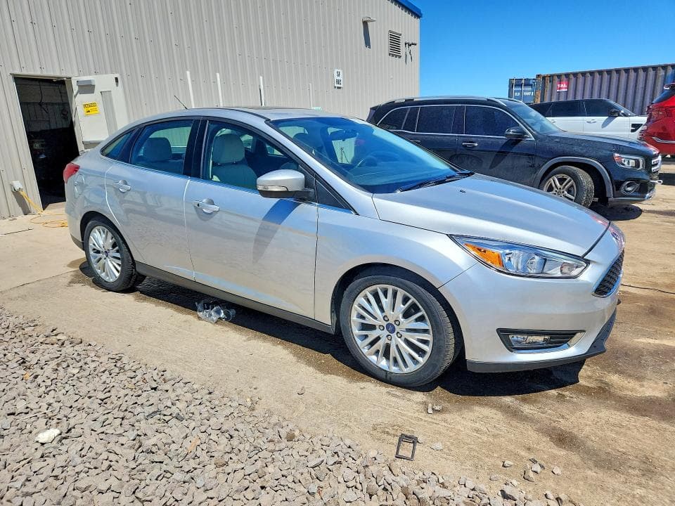 2018 FORD FOCUS TITANIUM 4