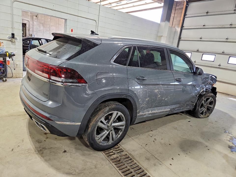 2024 VOLKSWAGEN ATLAS CROSS SPORT SEL R-LINE SEL R-LINE 3