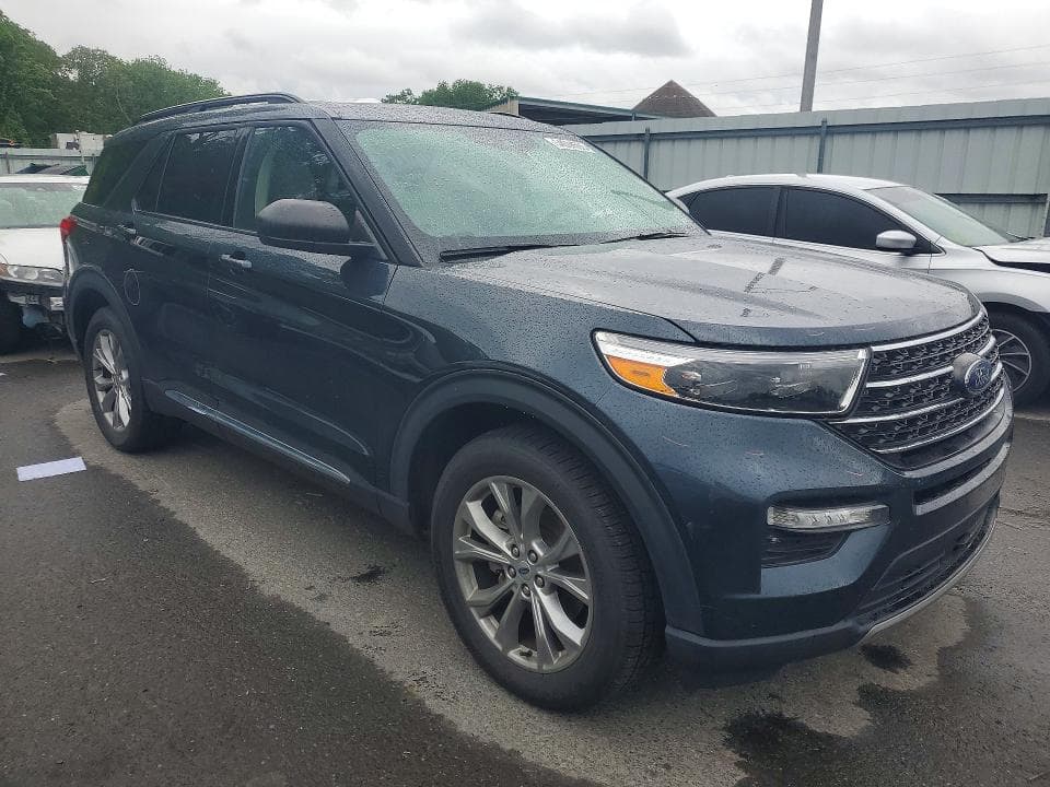 2023 FORD EXPLORER XLT 4