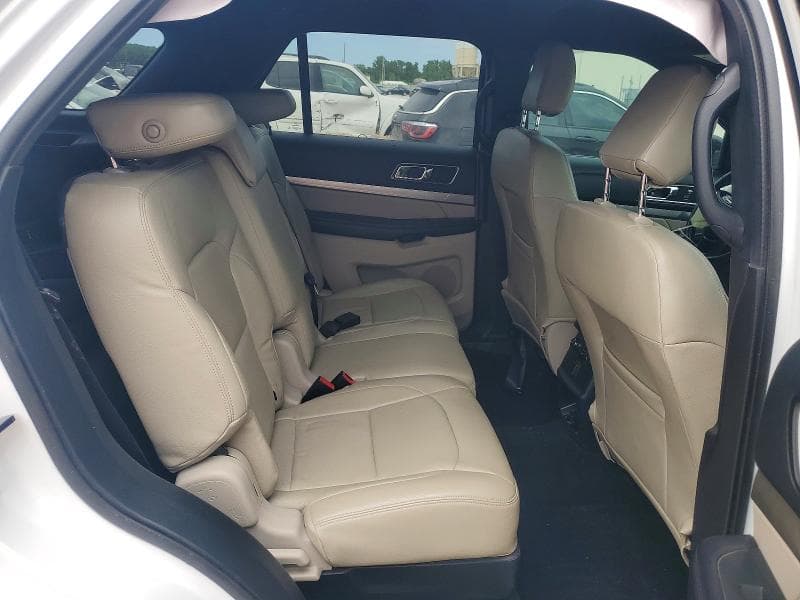 2019 FORD EXPLORER XLT 11