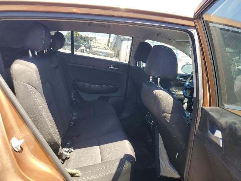 2017 KIA SPORTAGE LX 11