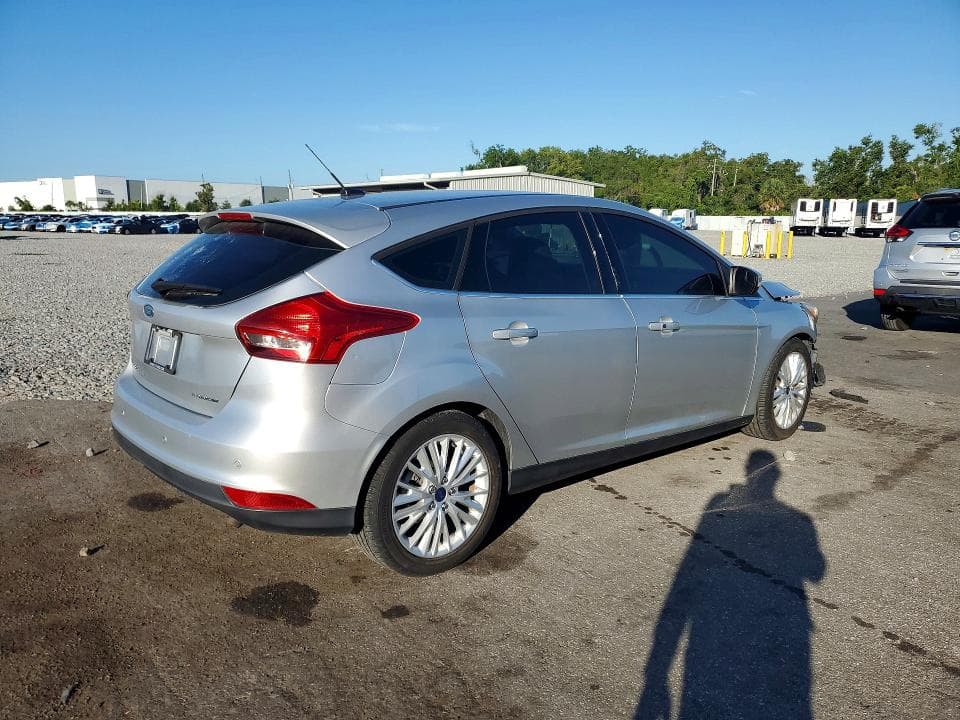 2017 FORD FOCUS TITANIUM 3