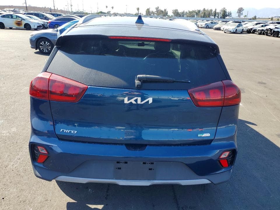 2022 KIA NIRO LXS 6
