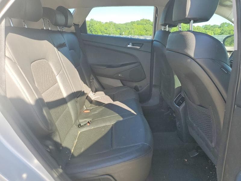 2019 HYUNDAI TUCSON LIMITED 10