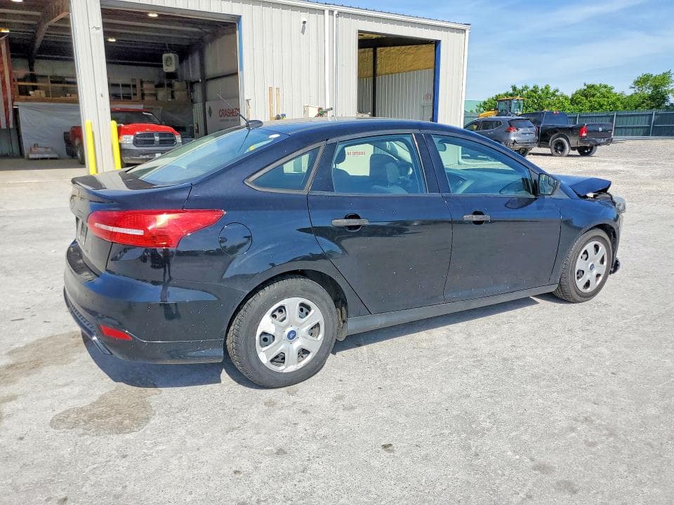 2017 FORD FOCUS S 3