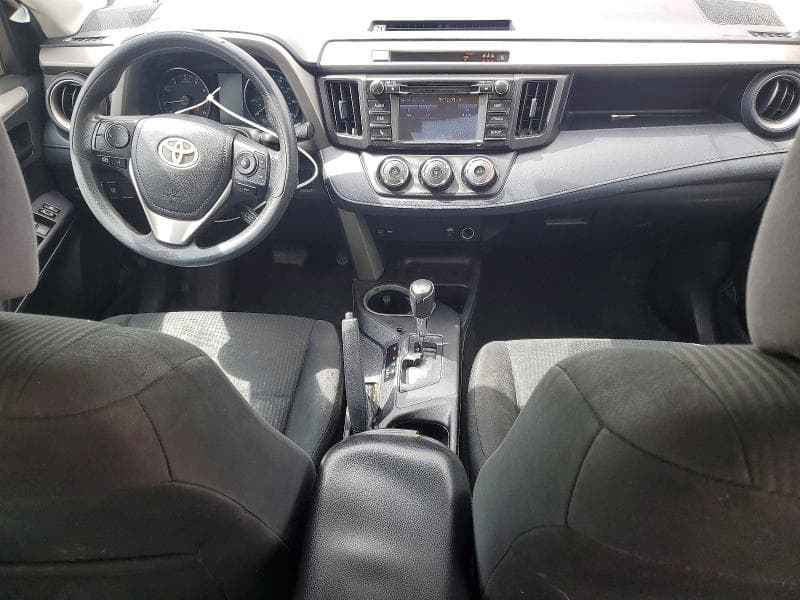 2017 TOYOTA RAV4 LE 8