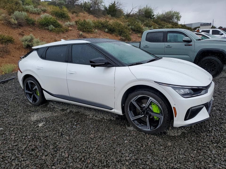 2023 KIA EV6 4