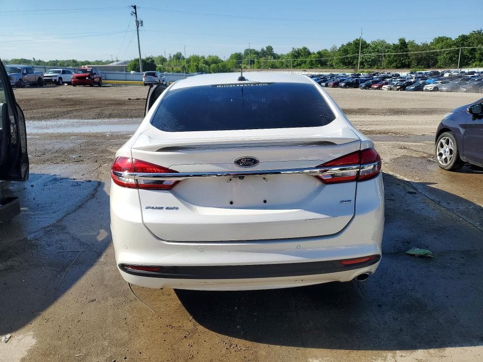 2017 FORD FUSION SE 6