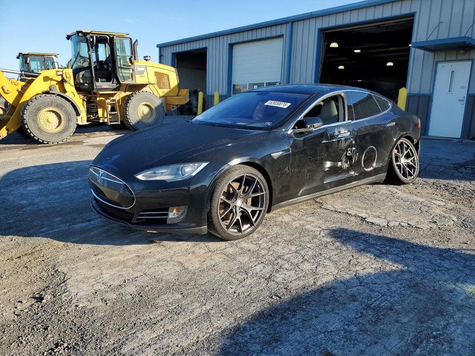2014 TESLA MODEL S - 1