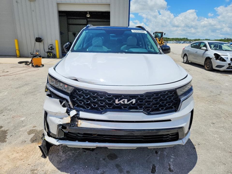 2023 KIA SORENTO S 5