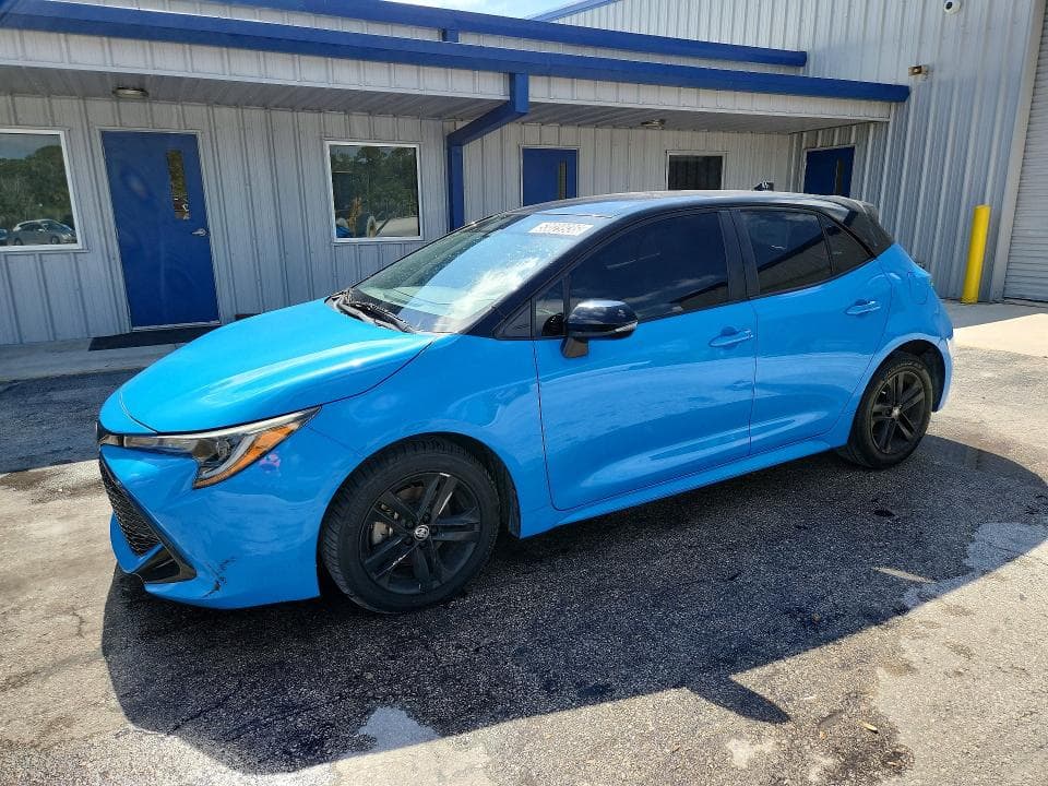 2021 TOYOTA COROLLA HATCHBACK SE - 1
