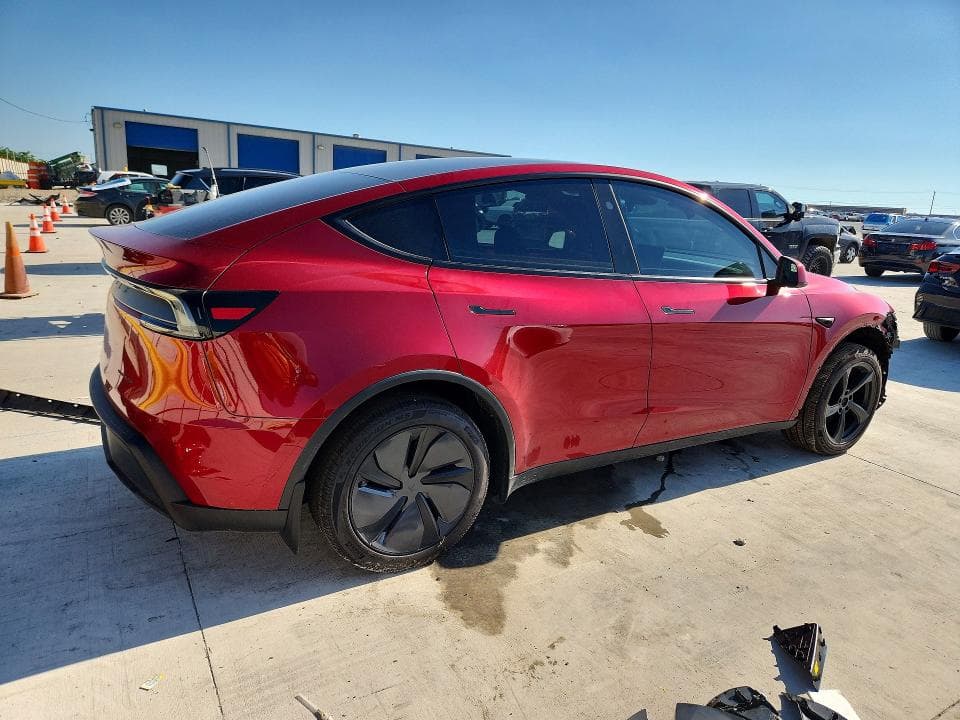 2026 TESLA MODEL Y 3
