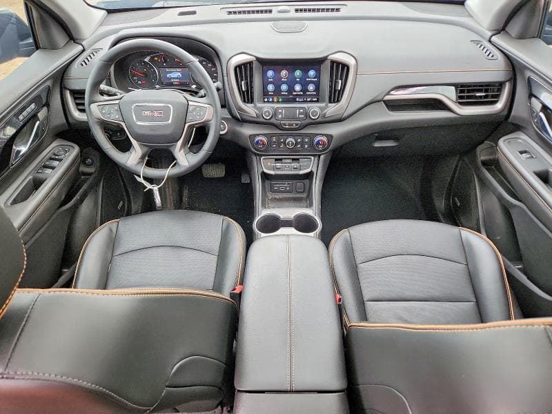 2024 GMC TERRAIN AT4 8