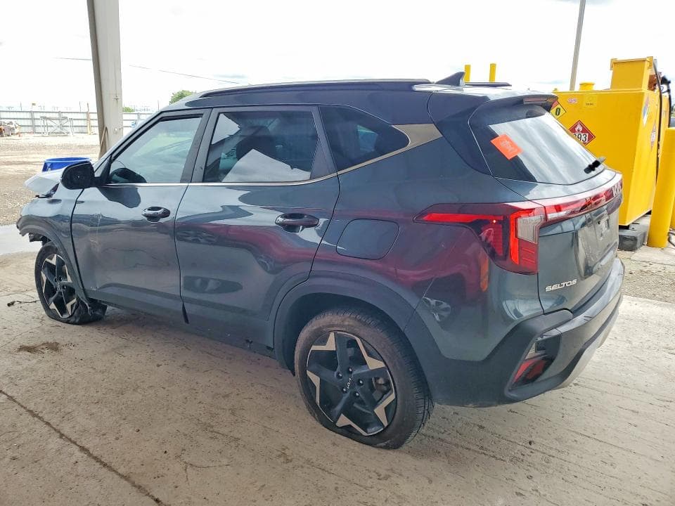 2024 KIA SELTOS EX 2