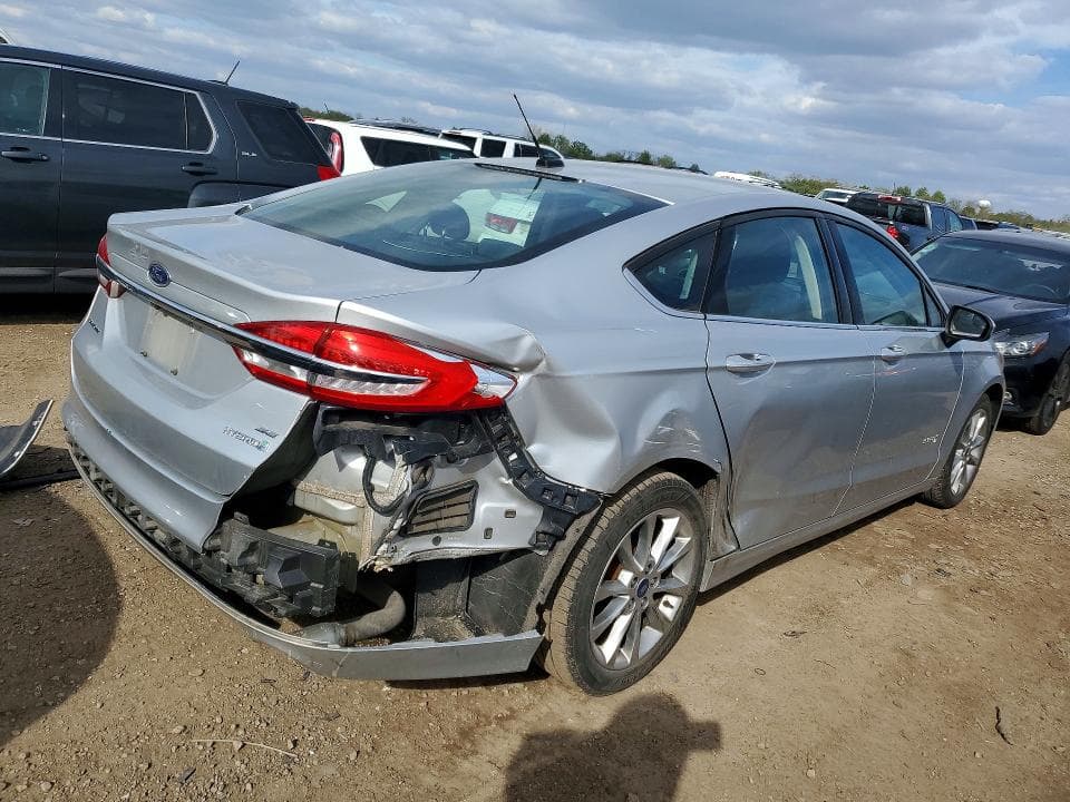 2017 FORD FUSION SE HYBRID 3