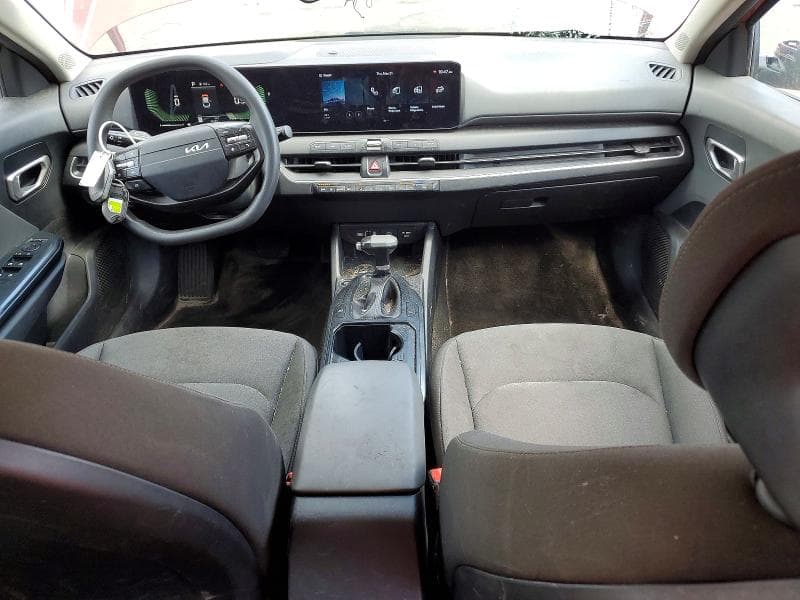 2025 KIA K4 LXS 8