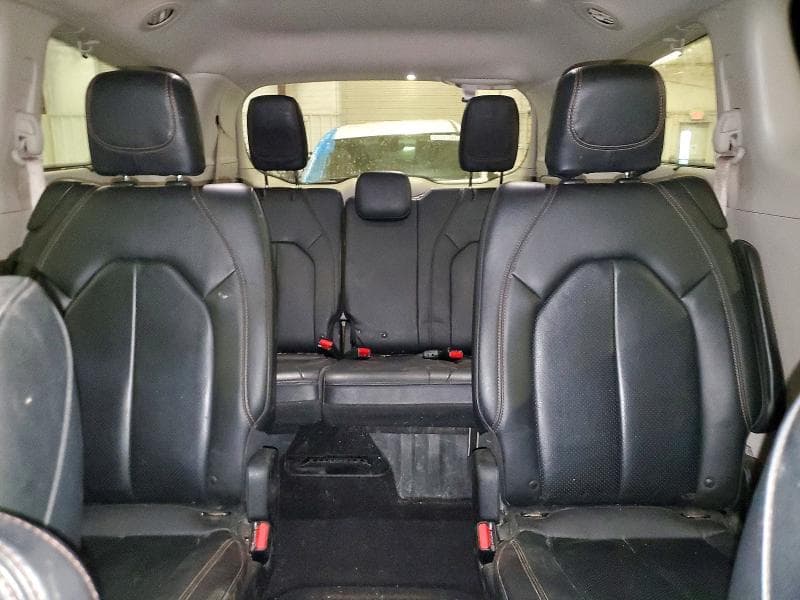 2018 CHRYSLER PACIFICA TOURING L 10
