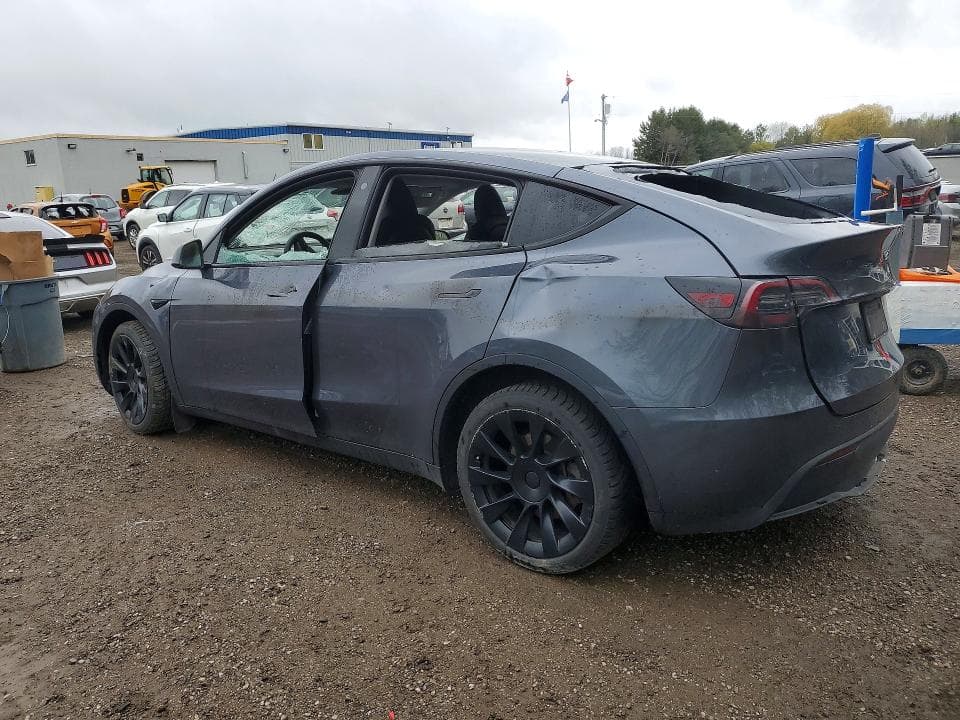 2023 TESLA MODEL Y 2