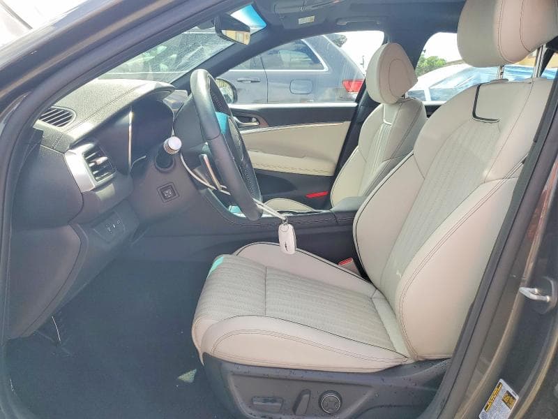 2025 GENESIS G70 2.5T SPORT PRESTIGE 7