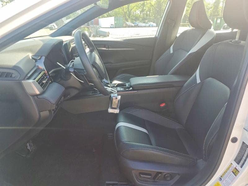 2025 TOYOTA CAMRY SE 7
