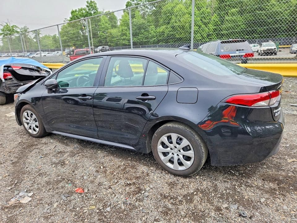 2025 TOYOTA COROLLA LE 2