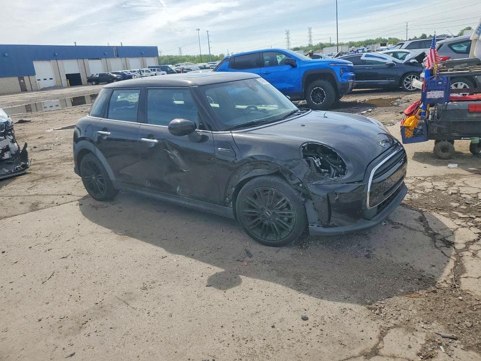 2022 MINI COOPER 4