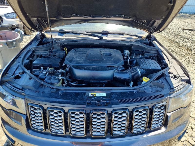 2019 JEEP GRAND CHEROKEE LAREDO 11