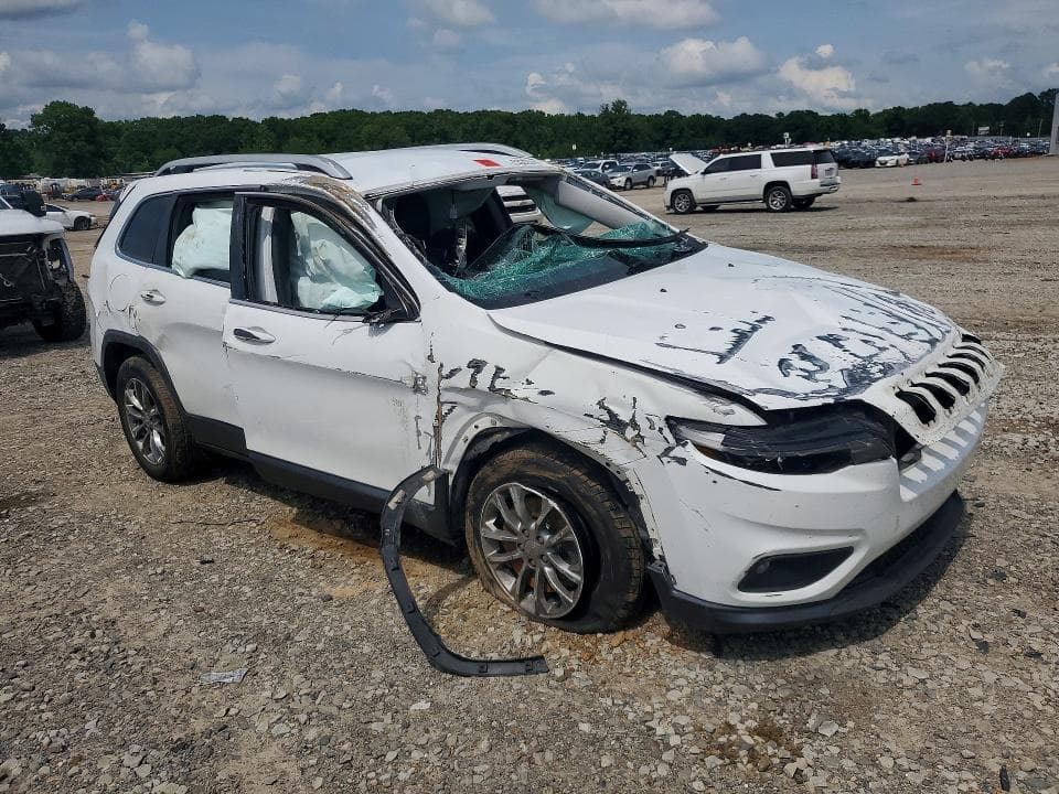 2019 JEEP CHEROKEE LATITUDE PLUS 4