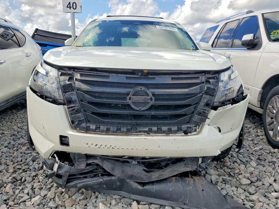 2023 NISSAN PATHFINDER SV 5