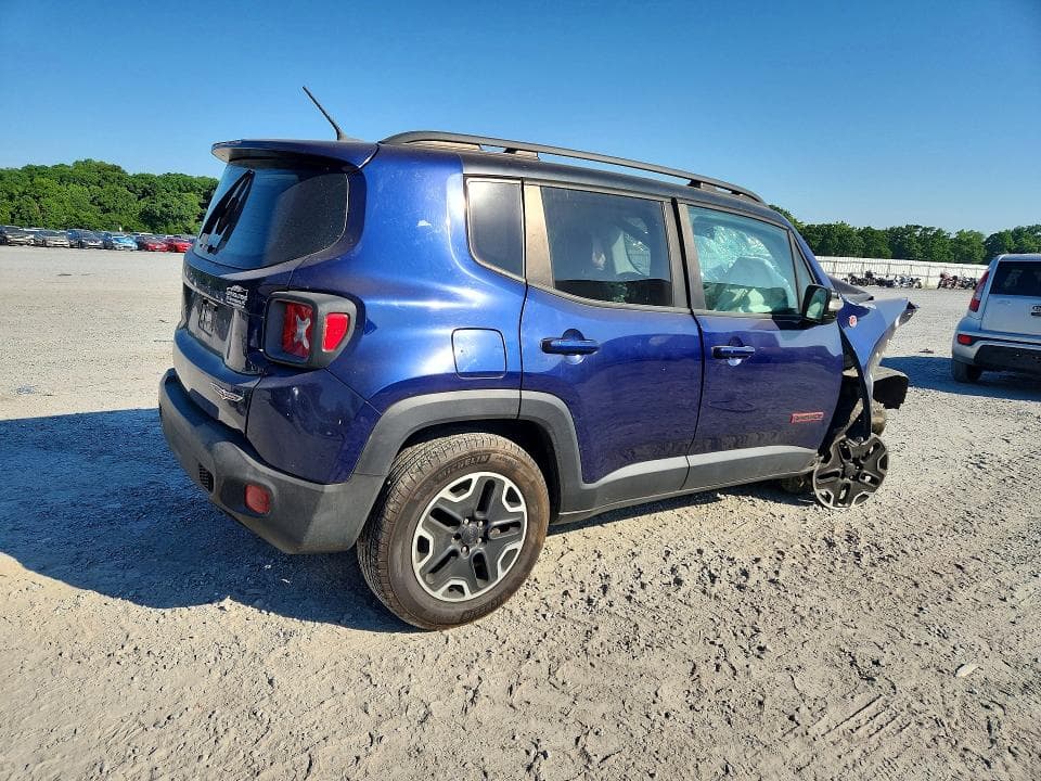 2017 JEEP RENEGADE TRAILHAWK 3