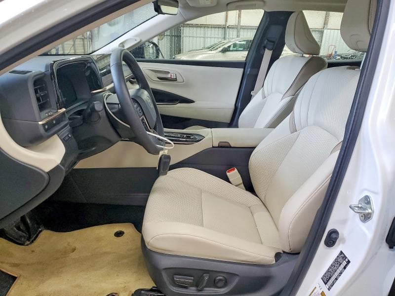 2026 TOYOTA CROWN LIMITED 7