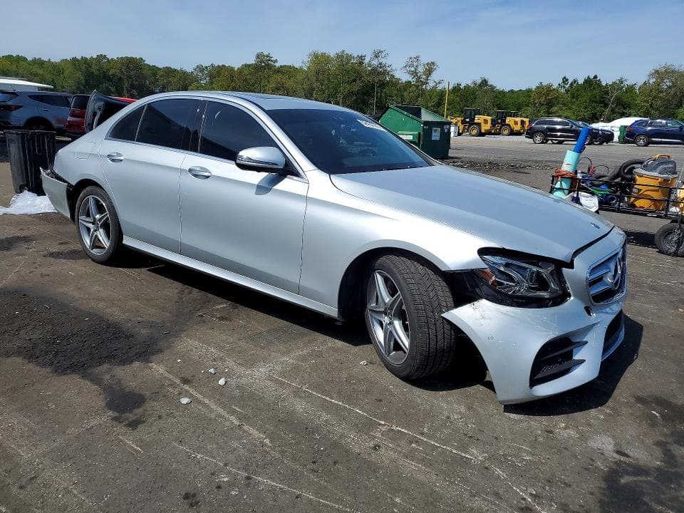 2019 MERCEDES-BENZ E 300 300 4