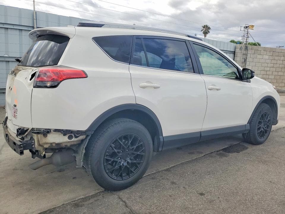 2017 TOYOTA RAV4 LE 3
