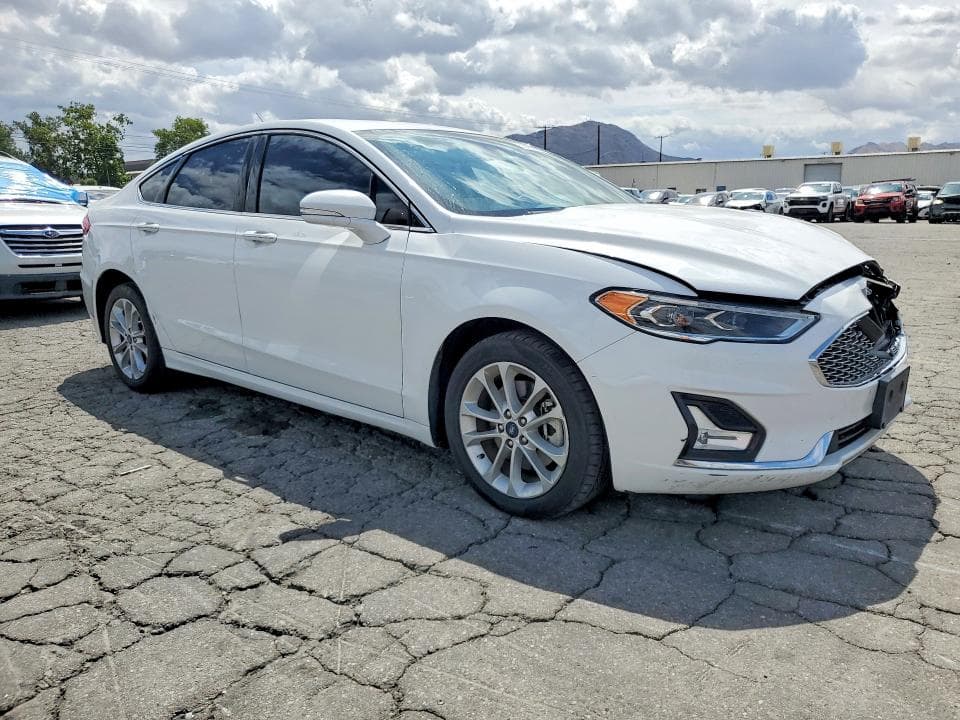 2019 FORD FUSION TITANIUM 4