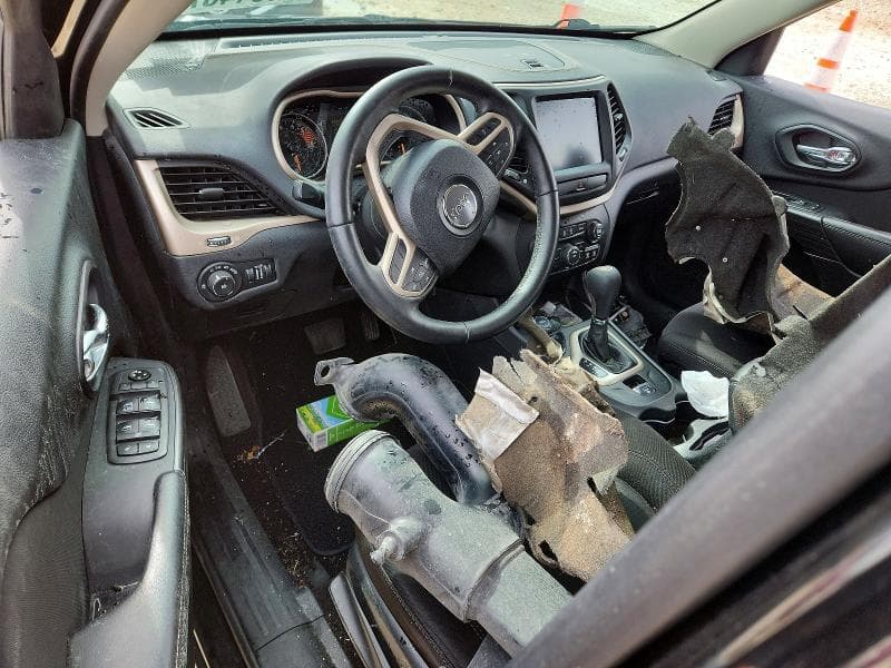 2017 JEEP CHEROKEE LATITUDE 8