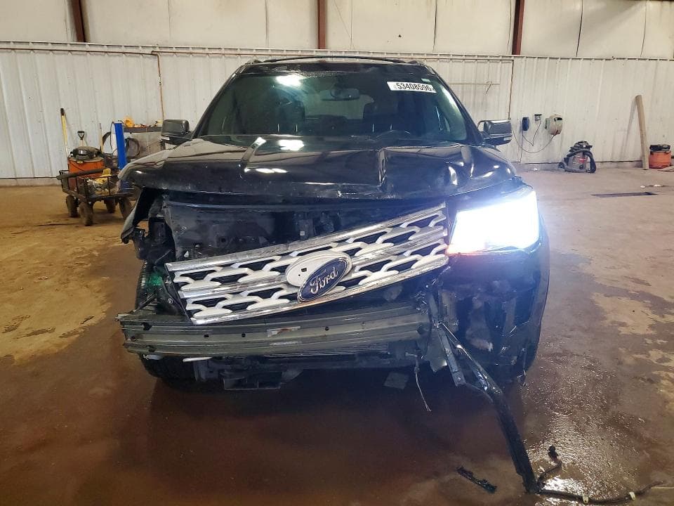 2019 FORD EXPLORER XLT 5
