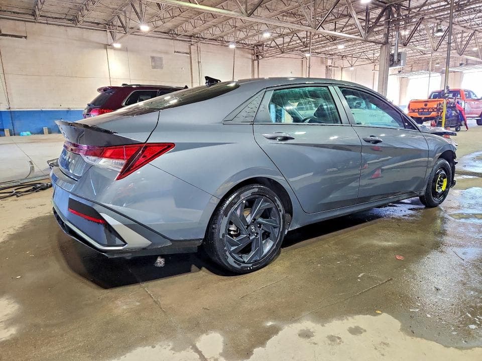 2026 HYUNDAI ELANTRA SEL SPORT 3