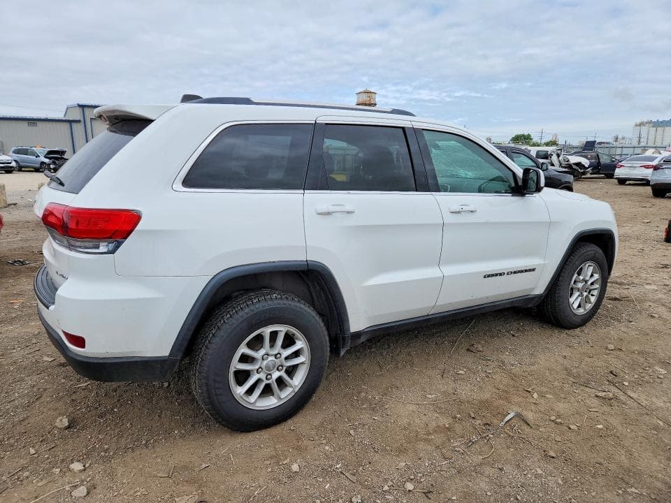 2019 JEEP GRAND CHEROKEE LAREDO 3
