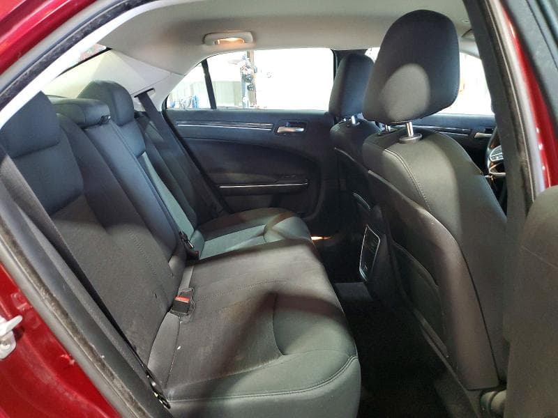 2018 CHRYSLER 300 TOURING 10