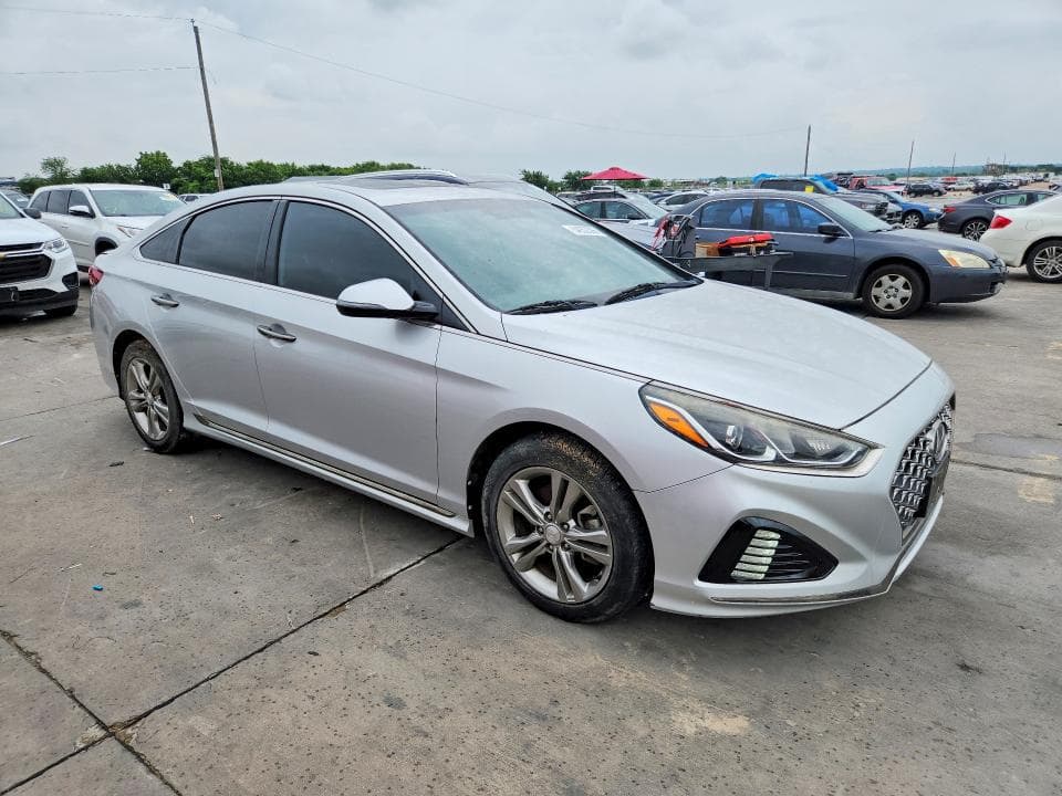 2018 HYUNDAI SONATA SPORT 4
