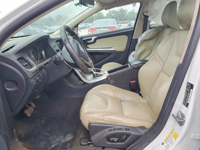 2017 VOLVO S60 7
