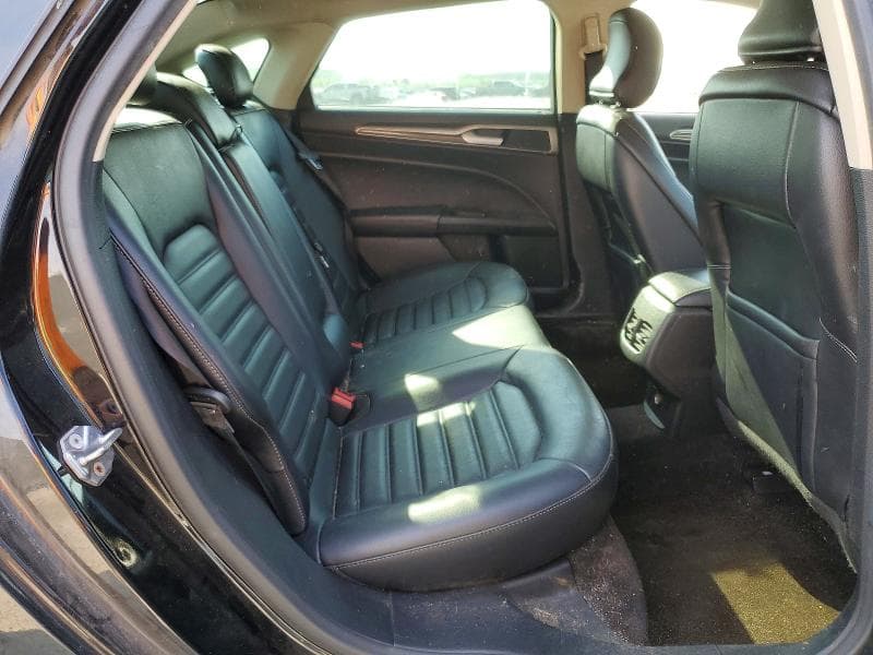 2017 FORD FUSION SE 10