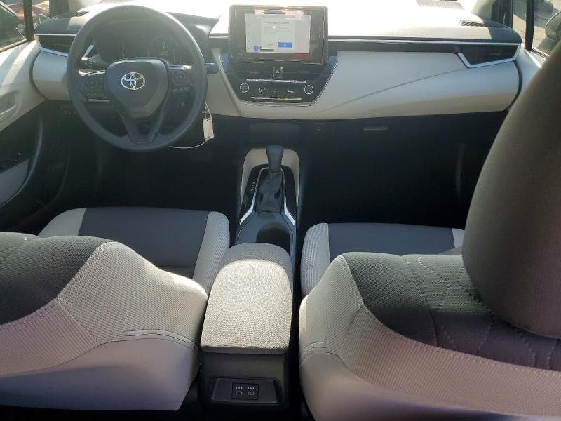 2026 TOYOTA COROLLA LE 8
