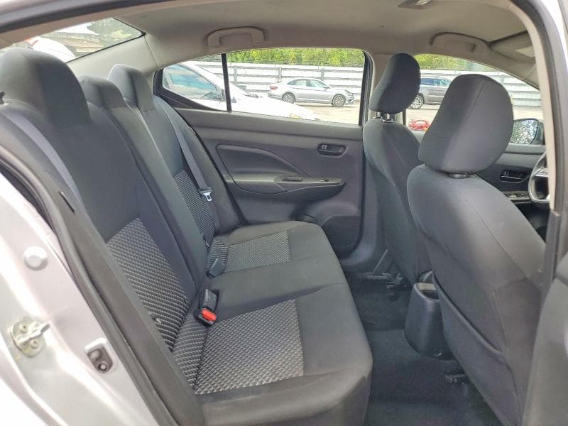 2020 NISSAN VERSA S 10