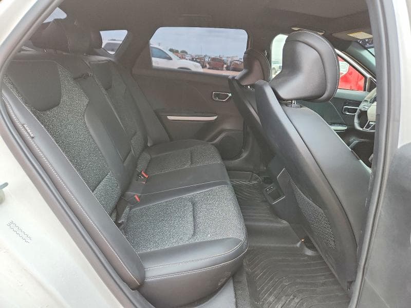 2025 KIA K4 GT LINE 10