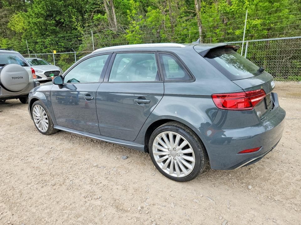 2017 AUDI A3 E-TRON PREMIUM 2