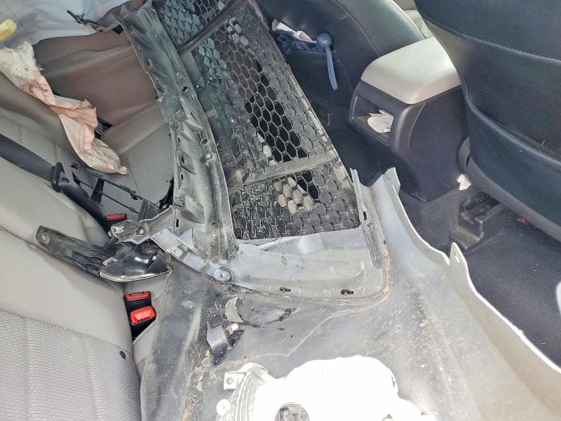 2017 TOYOTA CAMRY SE 12