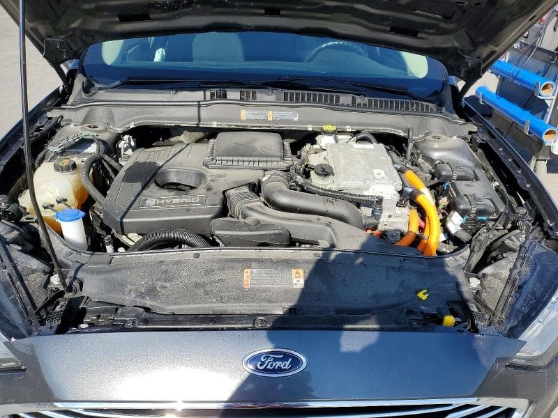 2020 FORD FUSION SE 11